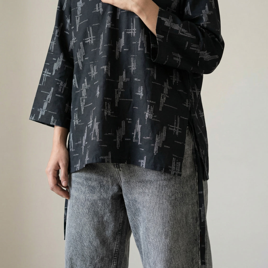 Printed V-Neck Black Top (20% OFF)